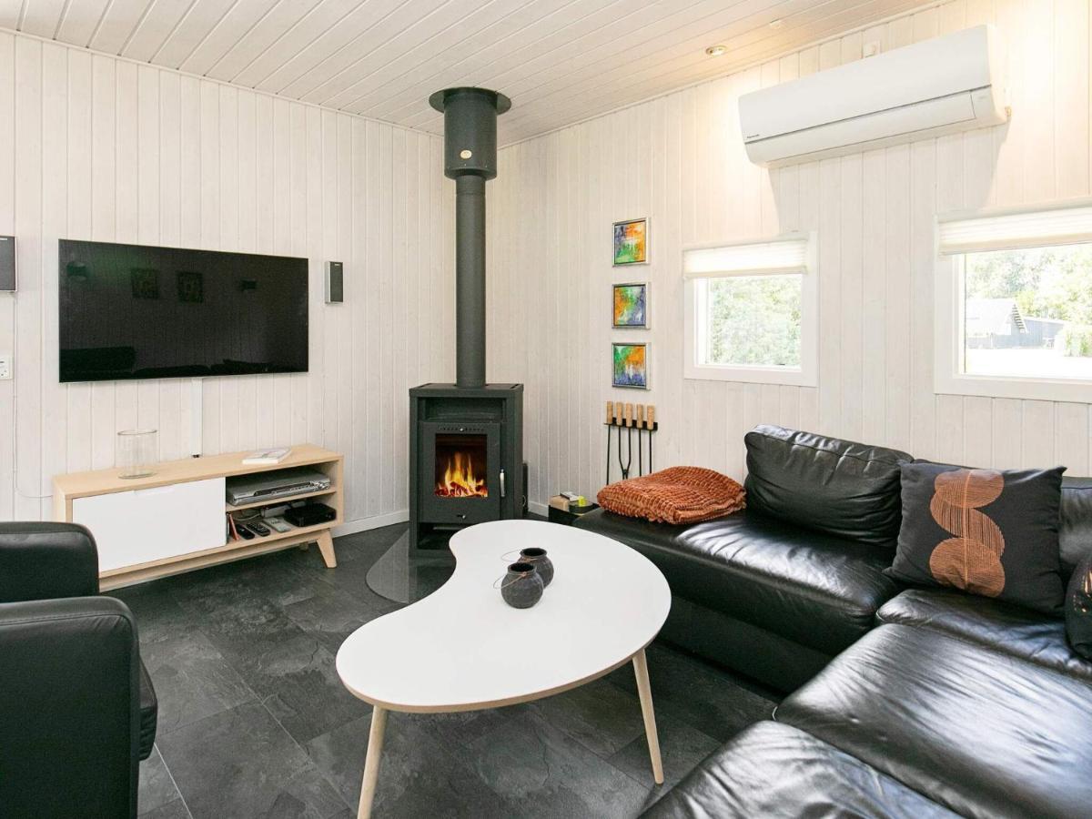 6 Person Holiday Home In Hemmet エクステリア 写真