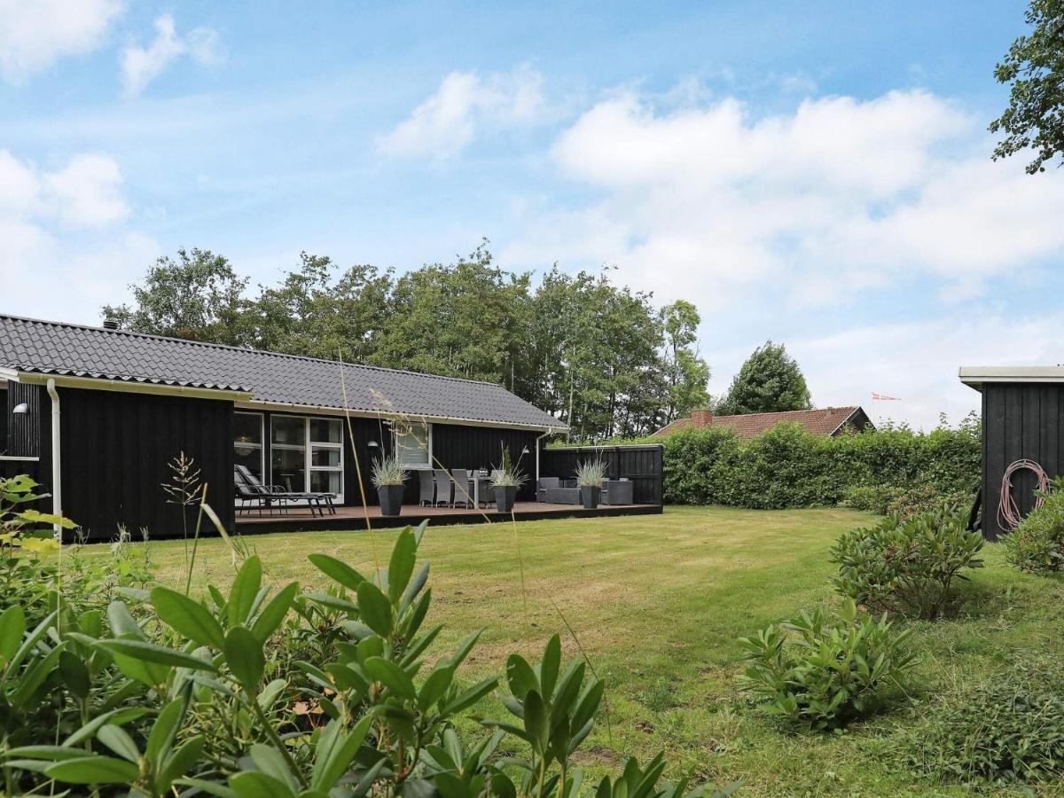 6 Person Holiday Home In Hemmet エクステリア 写真